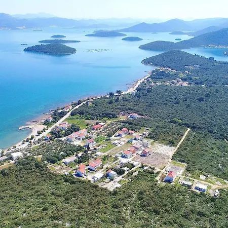 Gusti - One Bedroom With Terrace And Sea View Drače