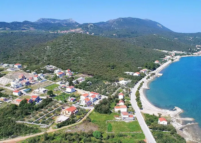 Apartament Gusti - One Bedroom With Terrace And Sea View Drače
